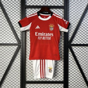 25/26 de copii Benfica Dimensiune acasă: 16-28